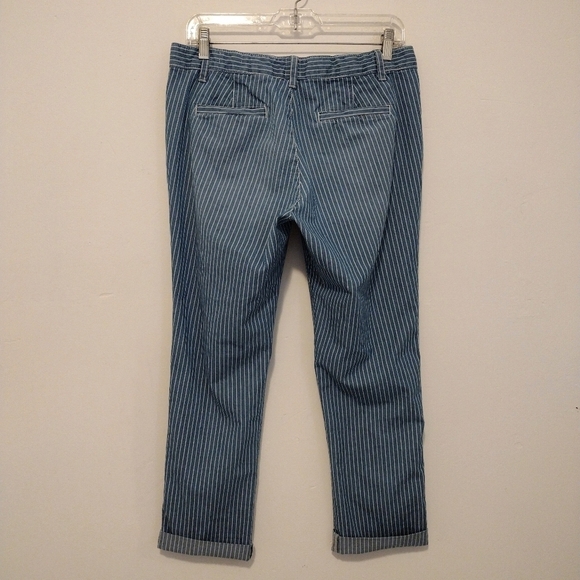 Gap - Striped Slim Boyfriend Chino Crop Pants - Picture 6 of 13